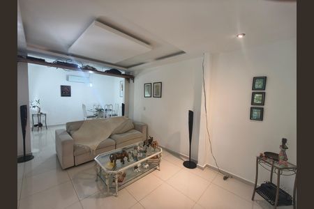 Casa de Condomínio à venda com 2 quartos, 170m² em Jacarepaguá, Rio de Janeiro