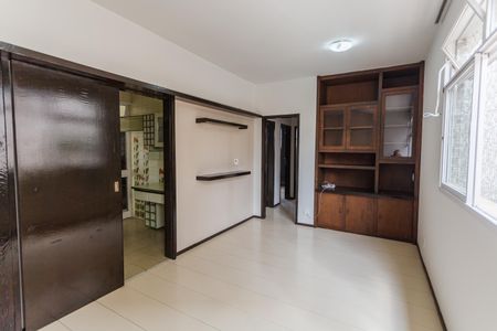 Apartamento à venda com 78m², 3 quartos e 1 vaga Apartamento à venda com 78m², 3 quartos e 1 vagaSala