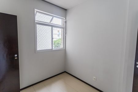 Apartamento à venda com 78m², 3 quartos e 1 vaga Apartamento à venda com 78m², 3 quartos e 1 vagaQuarto 3 - Reversível