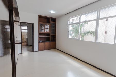 Apartamento à venda com 78m², 3 quartos e 1 vaga Apartamento à venda com 78m², 3 quartos e 1 vagaSala