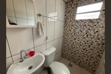 Casa à venda com 155m², 3 quartos e 1 vagaBanheiro - Casa 1