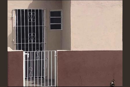 Casa à venda com 155m², 3 quartos e 1 vagaÁrea externa - Casa 2