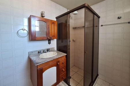 Apartamento à venda com 93m², 2 quartos e sem vaga Apartamento à venda com 93m², 2 quartos e sem vagaBanheiro