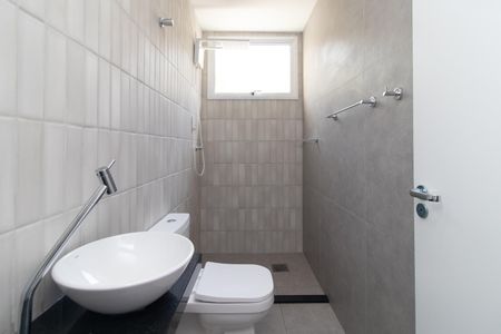 Apartamento para alugar com 48m², 1 quarto e sem vaga Apartamento para alugar com 48m², 1 quarto e sem vagaBanheiro