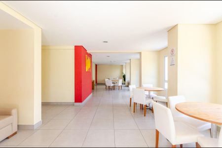 Apartamento para alugar com 57m², 2 quartos e 1 vaga Apartamento para alugar com 57m², 2 quartos e 1 vagaÁrea comum - Salão de festas