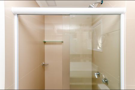 Apartamento para alugar com 57m², 2 quartos e 1 vaga Apartamento para alugar com 57m², 2 quartos e 1 vagaBanheiro