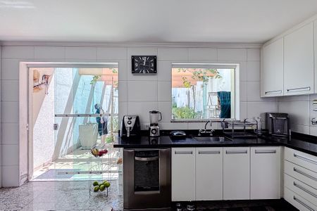 Casa à venda com 250m², 3 quartos e 4 vagasCozinha
