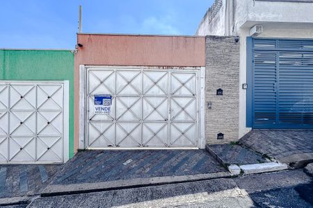 Casa à venda com 250m², 3 quartos e 4 vagasFachada - Plaquinha