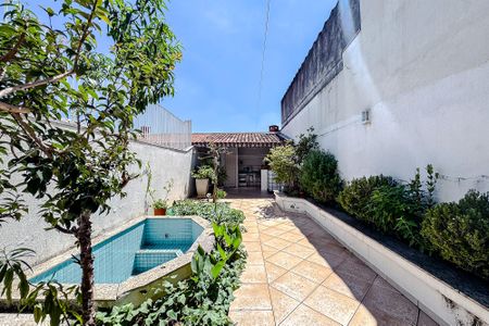Casa à venda com 250m², 3 quartos e 4 vagasÁrea externa