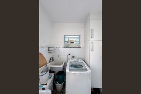 Casa à venda com 250m², 3 quartos e 4 vagasÁrea de Serviço