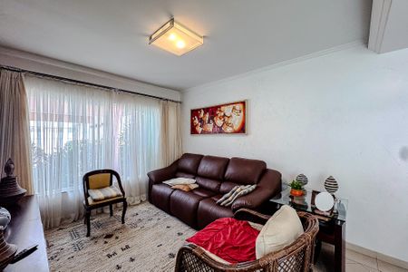 Sala de casa à venda com 3 quartos, 250m² em Vila Prudente, São Paulo