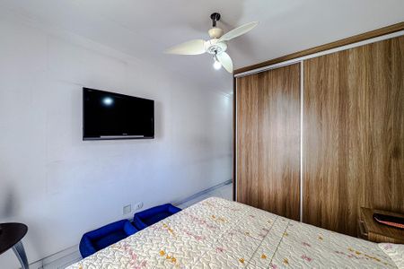 Casa à venda com 250m², 3 quartos e 4 vagasQuarto 1 - Suíte