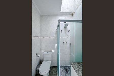 Casa à venda com 250m², 3 quartos e 4 vagasBanheiro da Suíte 2
