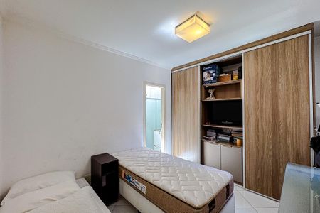 Casa à venda com 250m², 3 quartos e 4 vagasQuarto 2 - Suíte