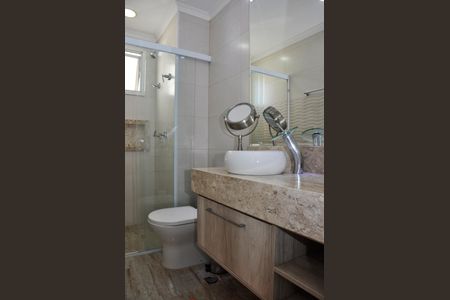 Apartamento para alugar com 130m², 3 quartos e 2 vagas Apartamento para alugar com 130m², 3 quartos e 2 vagasDetalhe - Banheiro Social