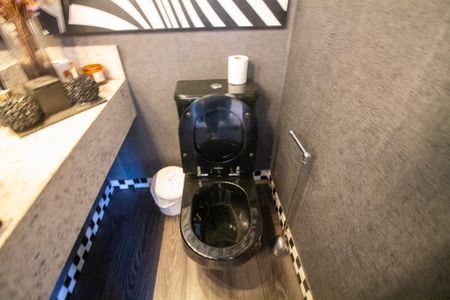 Apartamento à venda com 305m², 3 quartos e 3 vagasLavabo 1