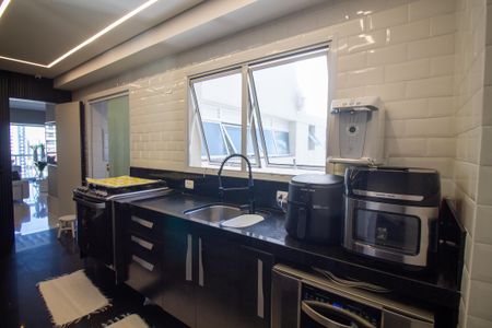 Apartamento à venda com 305m², 3 quartos e 3 vagasCozinha