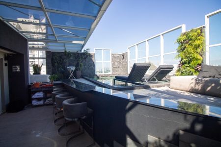 Apartamento à venda com 305m², 3 quartos e 3 vagasPiscina