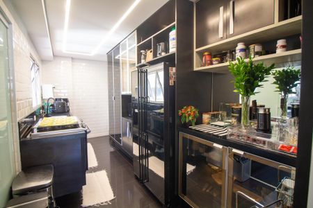 Apartamento à venda com 305m², 3 quartos e 3 vagasCozinha