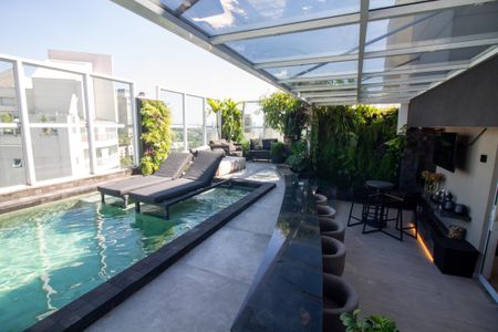 Apartamento à venda com 305m², 3 quartos e 3 vagasPiscina