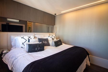 Apartamento à venda com 305m², 3 quartos e 3 vagasSuíte 3