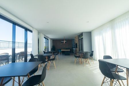 Apartamento para alugar com 35m², 1 quarto e sem vaga Apartamento para alugar com 35m², 1 quarto e sem vagaÁrea comum - Salão de festas