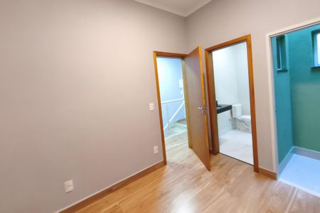 Casa à venda com 125m², 3 quartos e 2 vagasQuarto Suíte 2