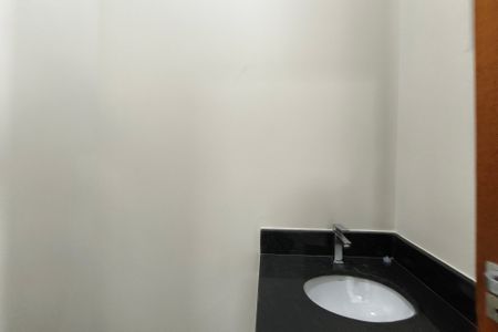 Casa à venda com 125m², 3 quartos e 2 vagasLavabo