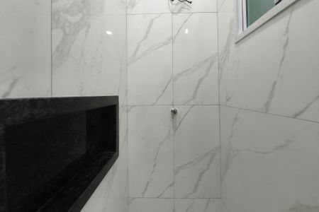 Casa à venda com 125m², 3 quartos e 2 vagasBanheiro Suíte 2