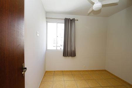 Apartamento à venda com 104m², 3 quartos e 1 vagaQuarto 2