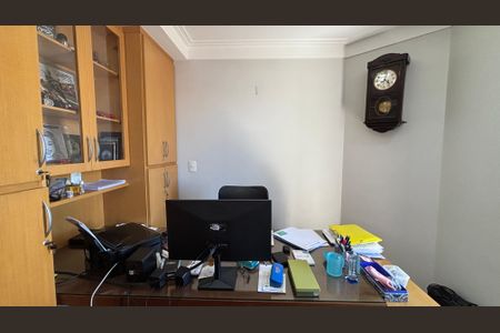 Apartamento à venda com 216m², 4 quartos e 4 vagasQuarto 1