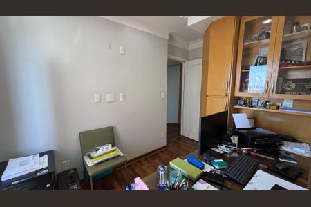 Apartamento à venda com 216m², 4 quartos e 4 vagasQuarto 1