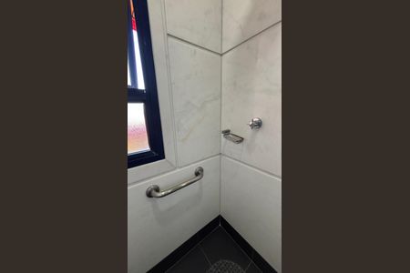 Apartamento à venda com 216m², 4 quartos e 4 vagasBanheiro