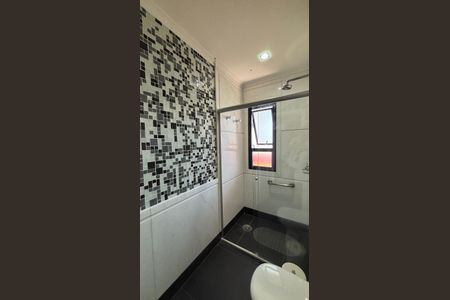 Apartamento à venda com 216m², 4 quartos e 4 vagasBanheiro