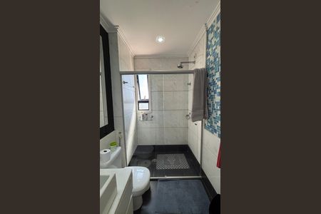 Apartamento à venda com 216m², 4 quartos e 4 vagasBanheiro da Suíte 2