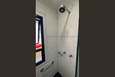Apartamento à venda com 216m², 4 quartos e 4 vagasBanheiro