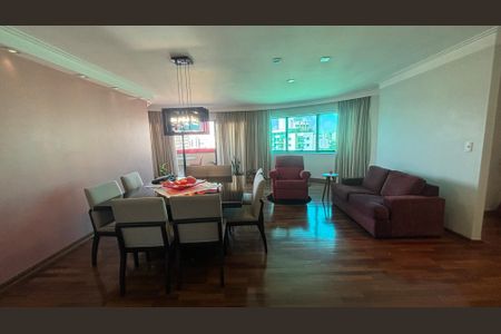 Apartamento à venda com 216m², 4 quartos e 4 vagasSala - Sala de Jantar