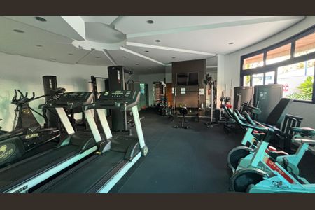 Apartamento à venda com 216m², 4 quartos e 4 vagasAcademia