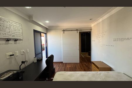 Apartamento à venda com 216m², 4 quartos e 4 vagasSuite 1