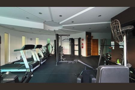 Apartamento à venda com 216m², 4 quartos e 4 vagasAcademia