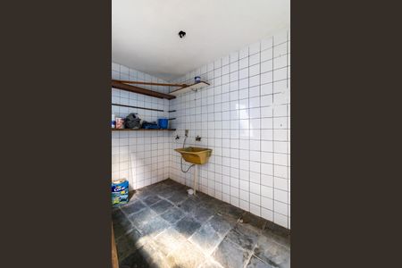 Casa à venda com 110m², 2 quartos e 1 vaga