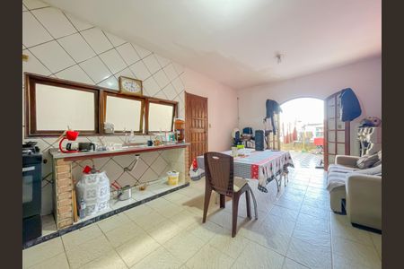 Sala e Cozinha de casa para alugar com 2 quartos, 80m² em Conceicao, Osasco