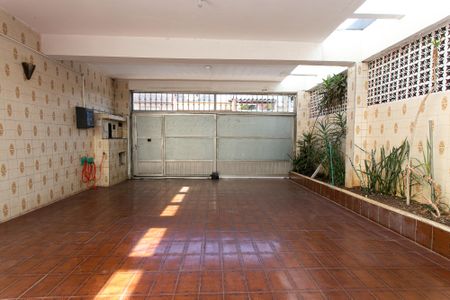 Casa à venda com 296m², 4 quartos e 3 vagasGaragem