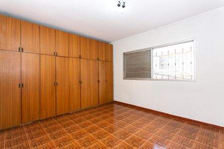 Casa à venda com 296m², 4 quartos e 3 vagasSuíte