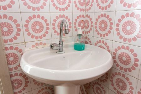 Casa à venda com 296m², 4 quartos e 3 vagasBanheiro de serviço