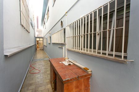 Casa à venda com 296m², 4 quartos e 3 vagasCorredor