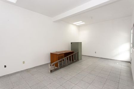 Casa à venda com 296m², 4 quartos e 3 vagasEdícula