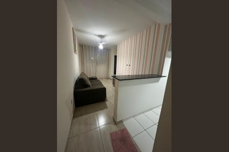 Sala de apartamento para alugar com 2 quartos, 55m² em Jardim California, Jacareí