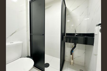 Apartamento para alugar com 34m², 2 quartos e sem vaga Apartamento para alugar com 34m², 2 quartos e sem vagaBanheiro Social
