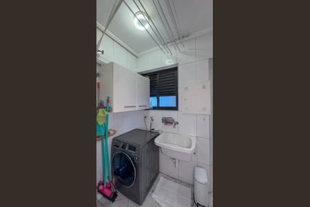 Apartamento para alugar com 78m², 3 quartos e 1 vaga Apartamento para alugar com 78m², 3 quartos e 1 vagaCozinha e Área de Serviço